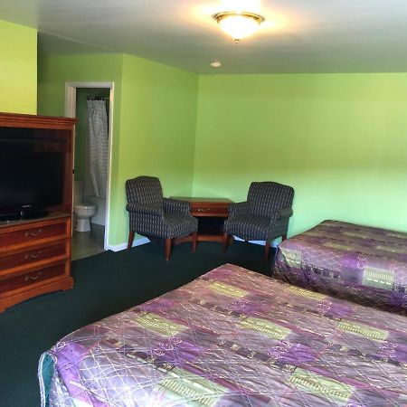 Ranch House Motel Марксвилл Экстерьер фото