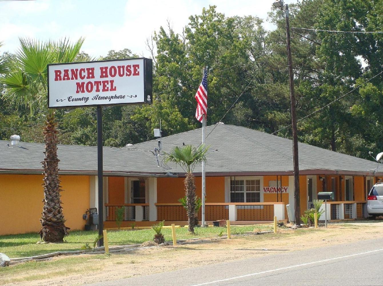 Ranch House Motel Марксвилл Экстерьер фото